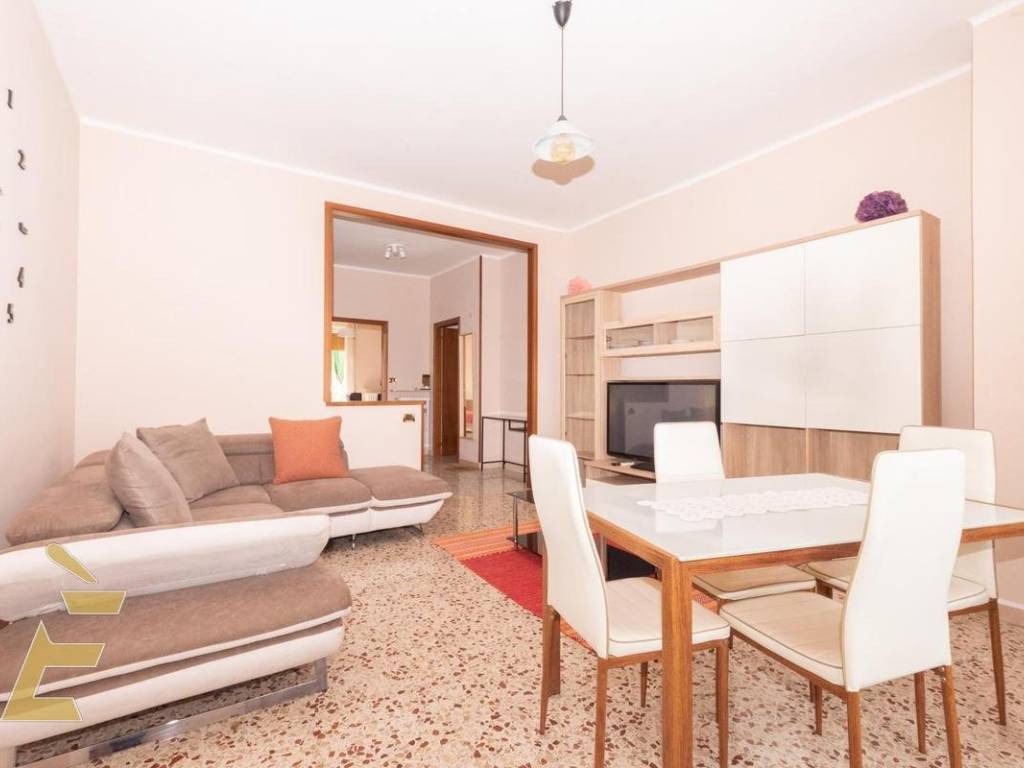 Appartamento a Valenza in LARGO MACHIAVELLI, 4 - Foto 3