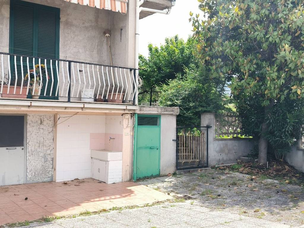 Appartamento a Trevi in Via Bolsena - Foto 5