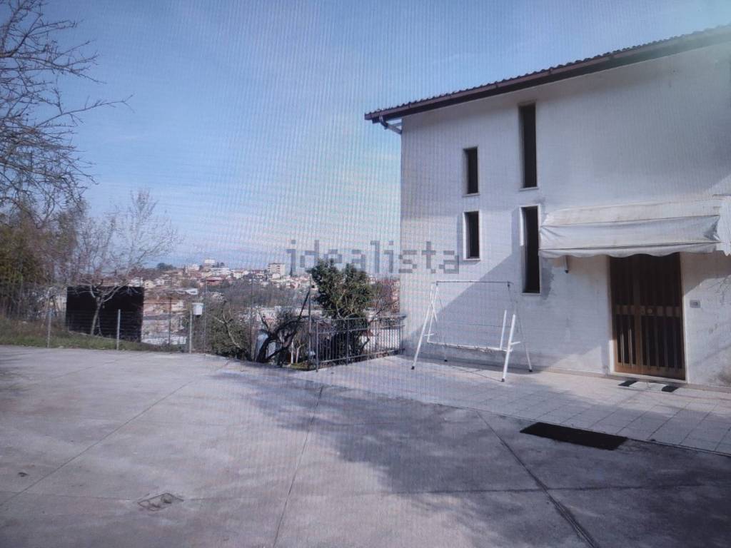 Villa a Ceccano in Via Madonna del Carmine, 145 - Foto 5