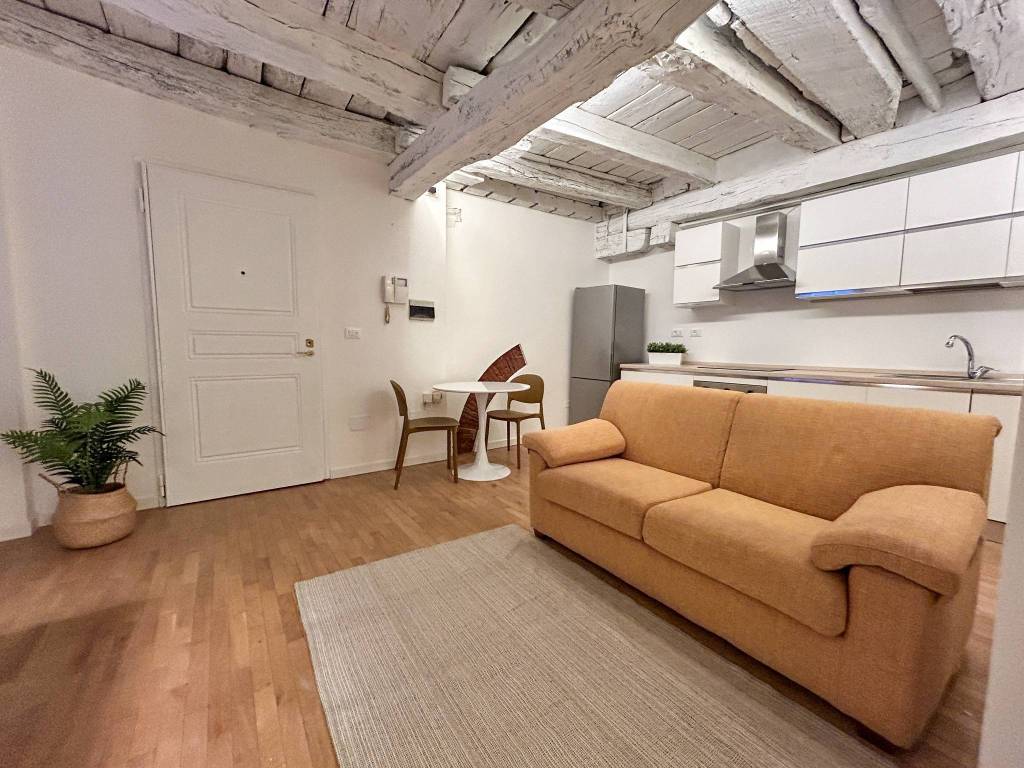 Appartamento a Parma in Strada Luigi Carlo Farini, 18 - Foto 3