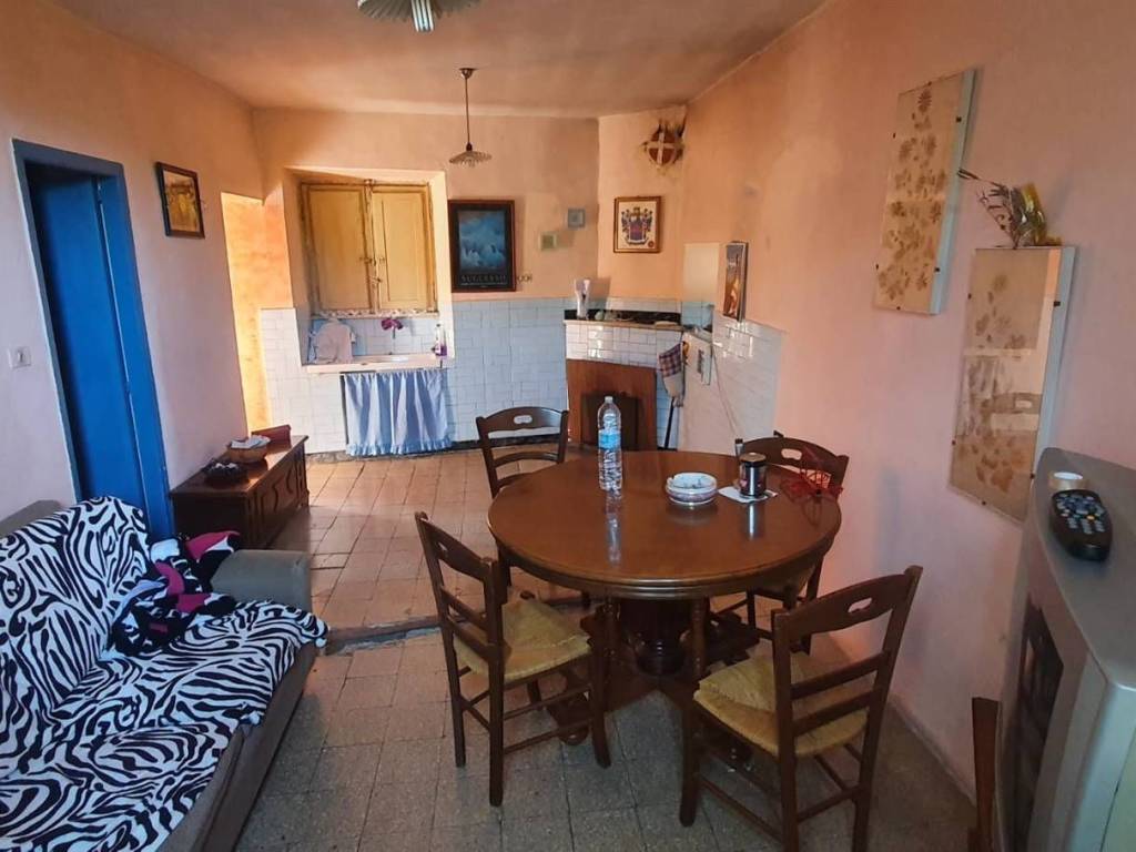 Appartamento a Borgorose in via Equicola, 52 - Foto 2