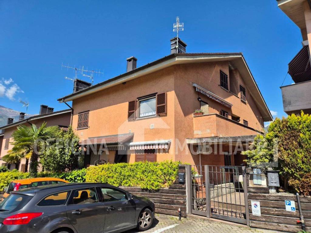 Appartamento a Colico in Via Case Nuove, 33 - Foto 2