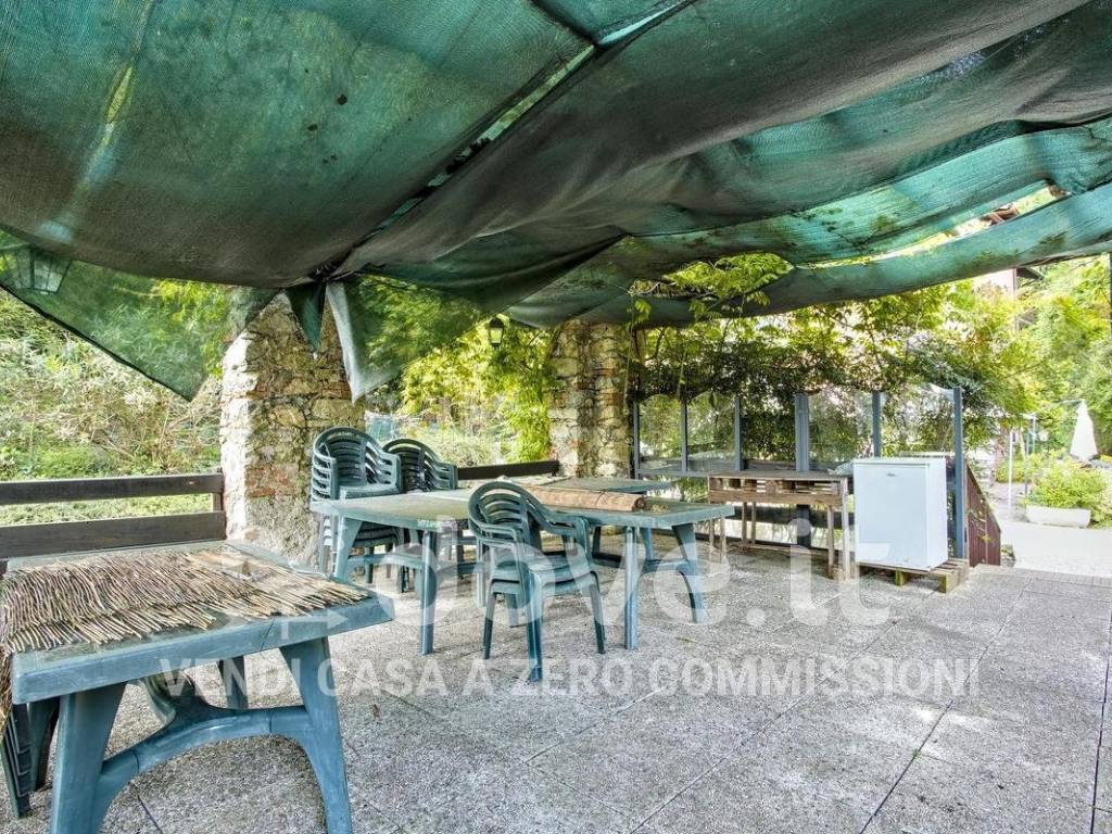 Villa a Cuveglio in Via Sant'Anna, 3 - Foto 2