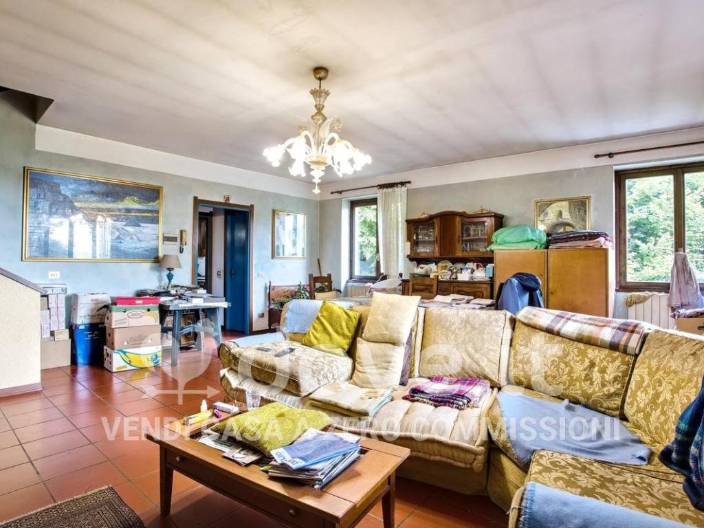 Villa a Cuveglio in Via Sant'Anna, 3 - Foto 4