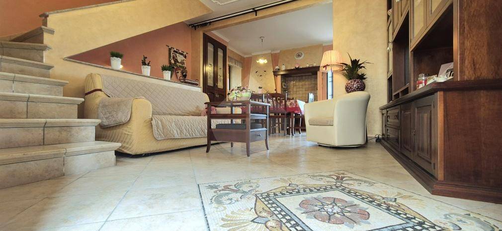 Casa indipendente a Filadelfia in Via Cellaro - Foto 3