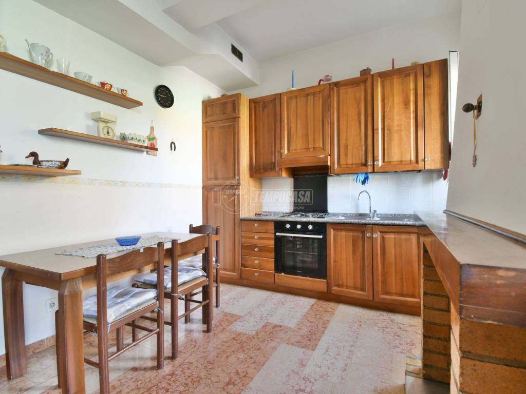Appartamento a Ascoli piceno in Via del Commercio 4 - Foto 5