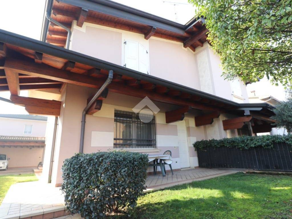 Villa a Calvisano in Via Enrico Fermi, 15 - Foto 5