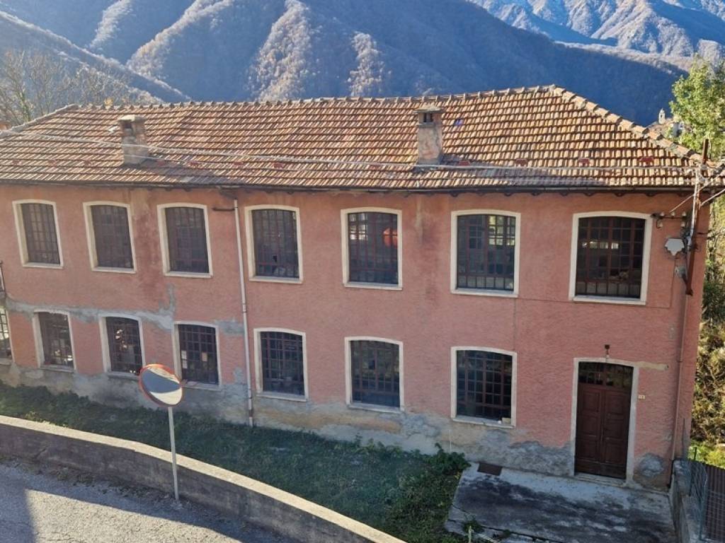 Rustico / casale a Loreglia in Via Carrozzabile - Foto 2