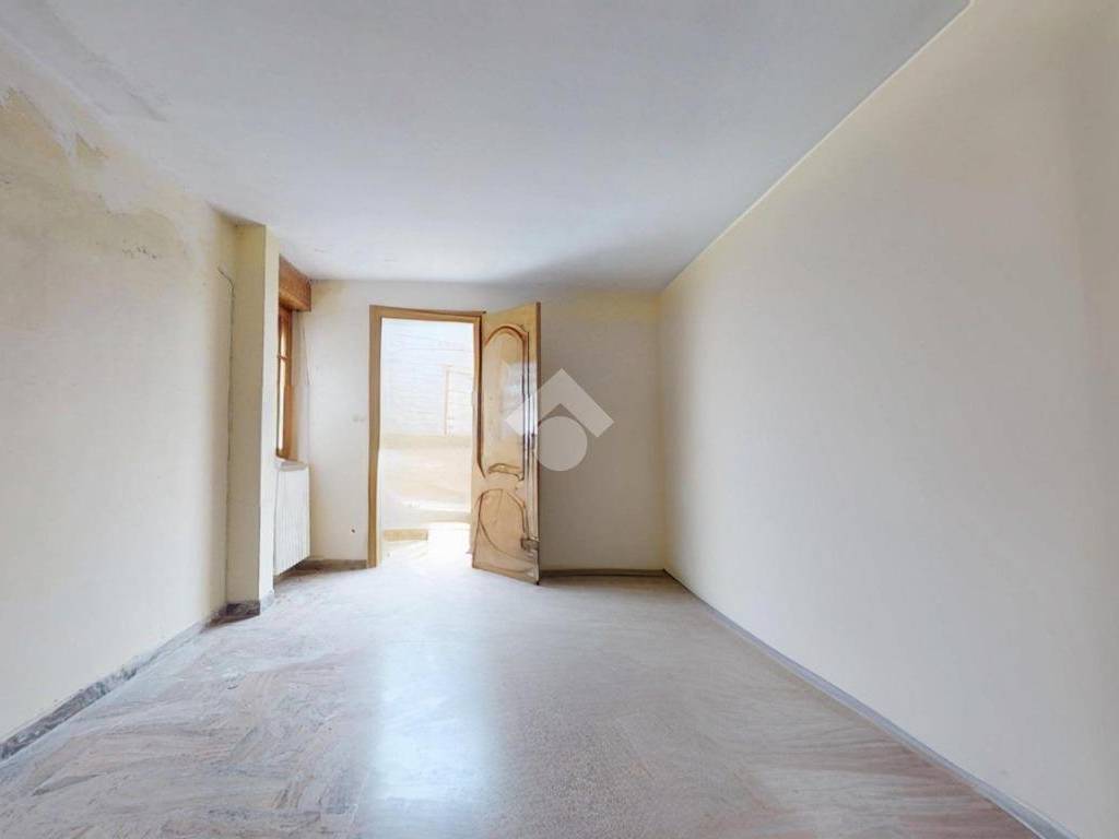Appartamento a Francavilla fontana in Via Roma - Foto 4