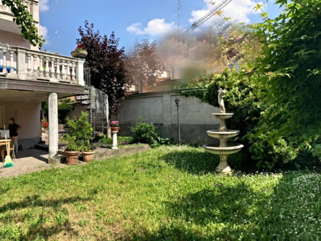 Villa a Novara in Via Vincenzo Viviani, 3 - Foto 2