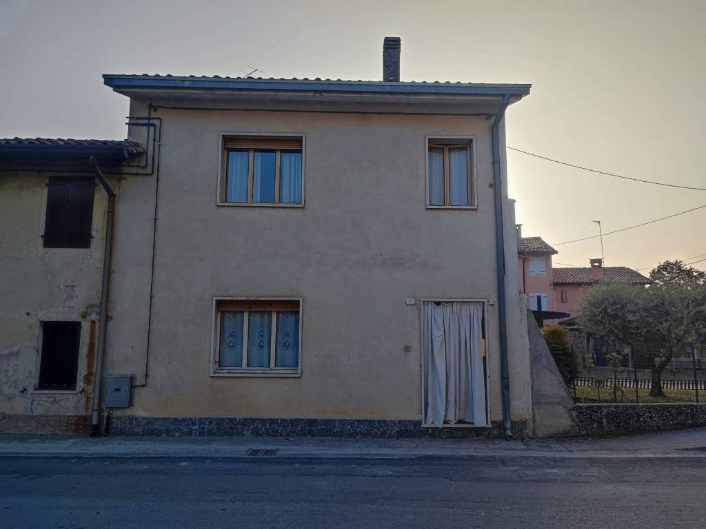 Villa a Sesto al reghena in Via Marignana Centro, 20 - Foto 2