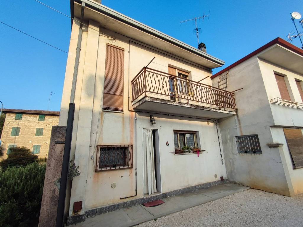 Villa a Sesto al reghena in Via Marignana Centro, 20 - Foto 4