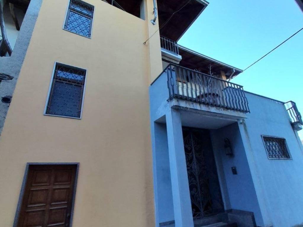 Casa indipendente a Borgosesia in Via delle Fontane, 147 - Foto 4