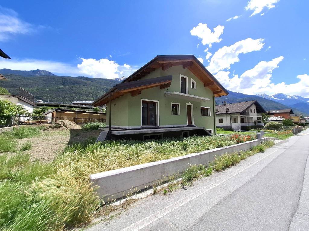 Villa a Chatillon in Via Menabreaz, 88 - Foto 2