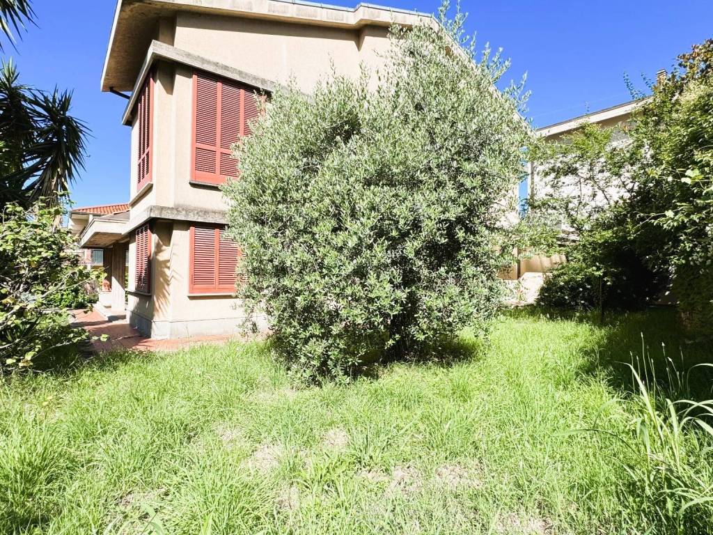 Villa a Monsummano terme in Via Lorenzo Ventavoli - Foto 3