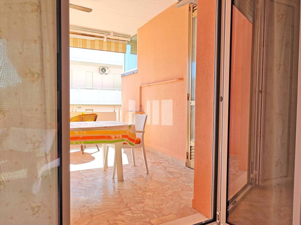 Appartamento a Martinsicuro in Via Vincenzo Bellini, 5 - Foto 5
