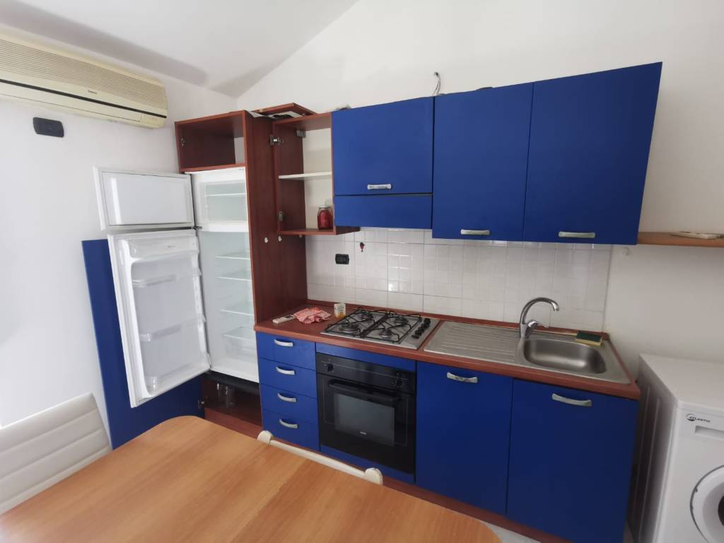 Appartamento a Catanzaro in Via Antonio Marincola Politi - Foto 2
