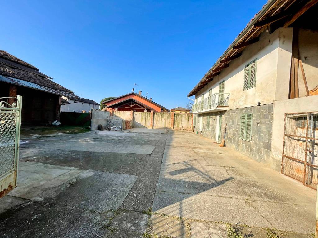 Rustico / casale a Buttigliera d'asti in Via 24 Maggio, 48 - Foto 2