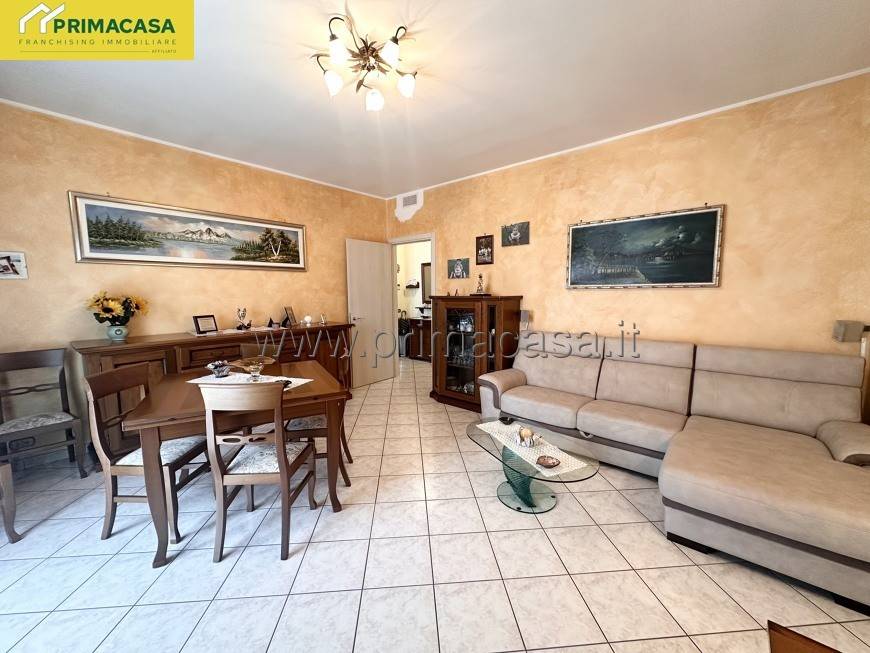 Appartamento a Carpi in Via Alessandro Manzoni, 100 - Foto 2