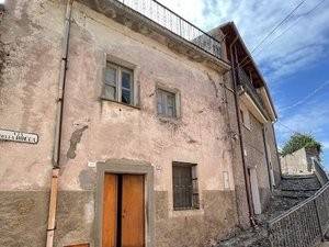 Casa indipendente a Santu lussurgiu in Via della Rocca - Foto 2