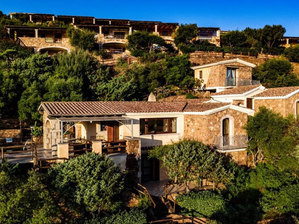 Villa a Loiri porto san paolo in Via Barbagia - Foto 2