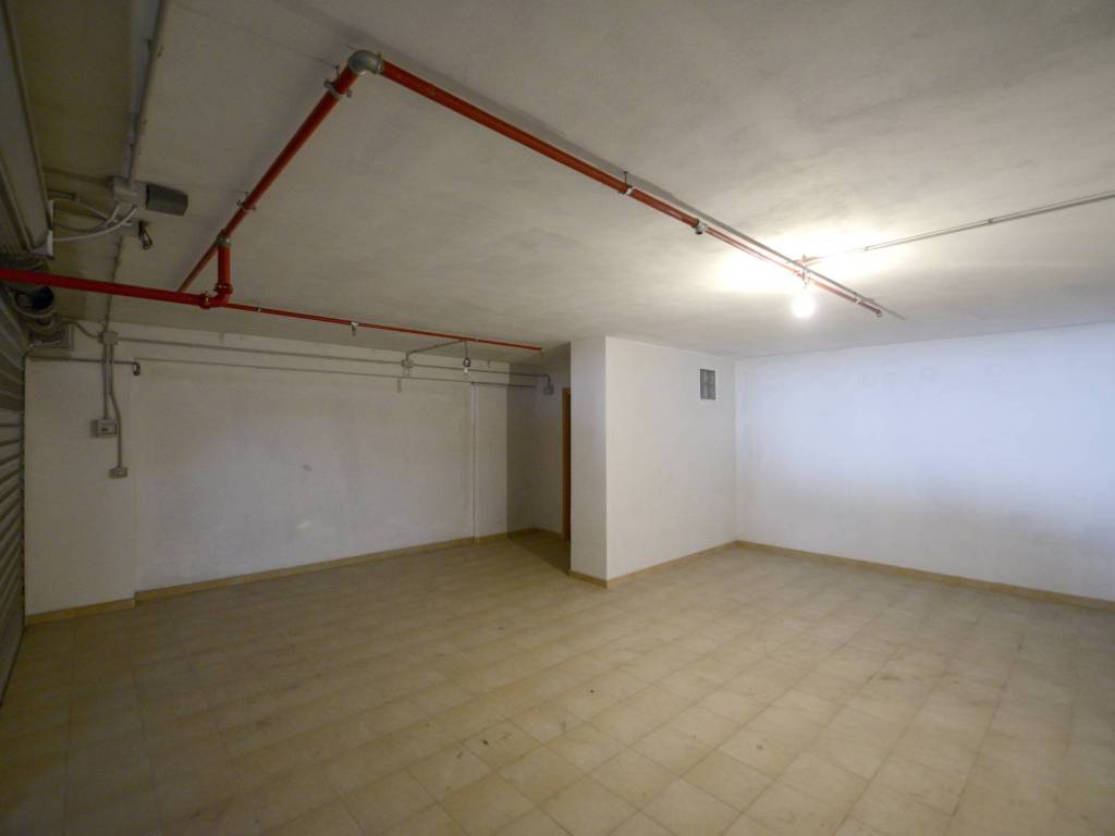 Box / garage a Matera in Piazza Michele Bianco - Foto 3
