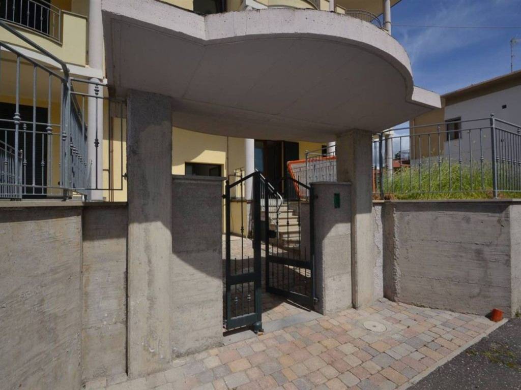 Appartamento a Rosignano marittimo in Quartiere Poggi Paoli-Pescine - Foto 2