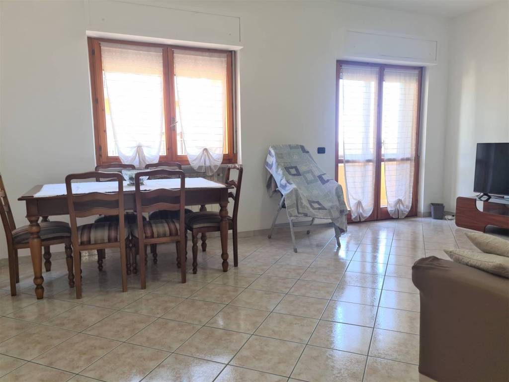 Appartamento a Catanzaro in Viale Crotone - Foto 2