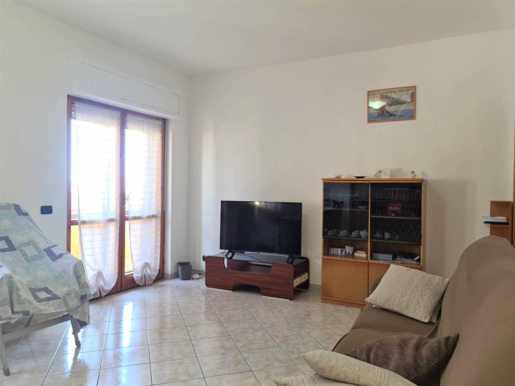 Appartamento a Catanzaro in Viale Crotone - Foto 3