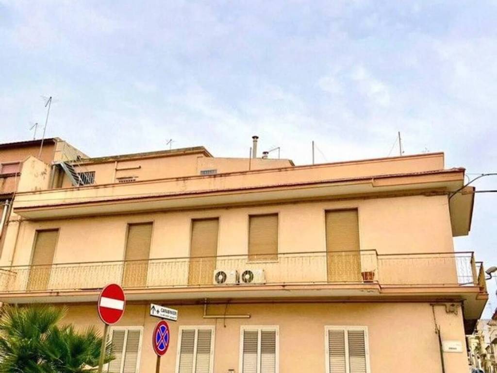 Villa a Rosolini in Via Gonzaga S.N.C. - Foto 2