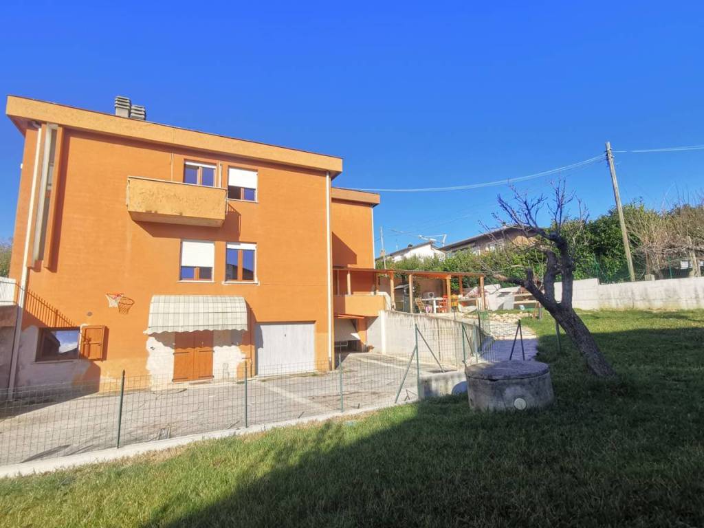 Villa a Umbertide in Via Genova - Foto 2
