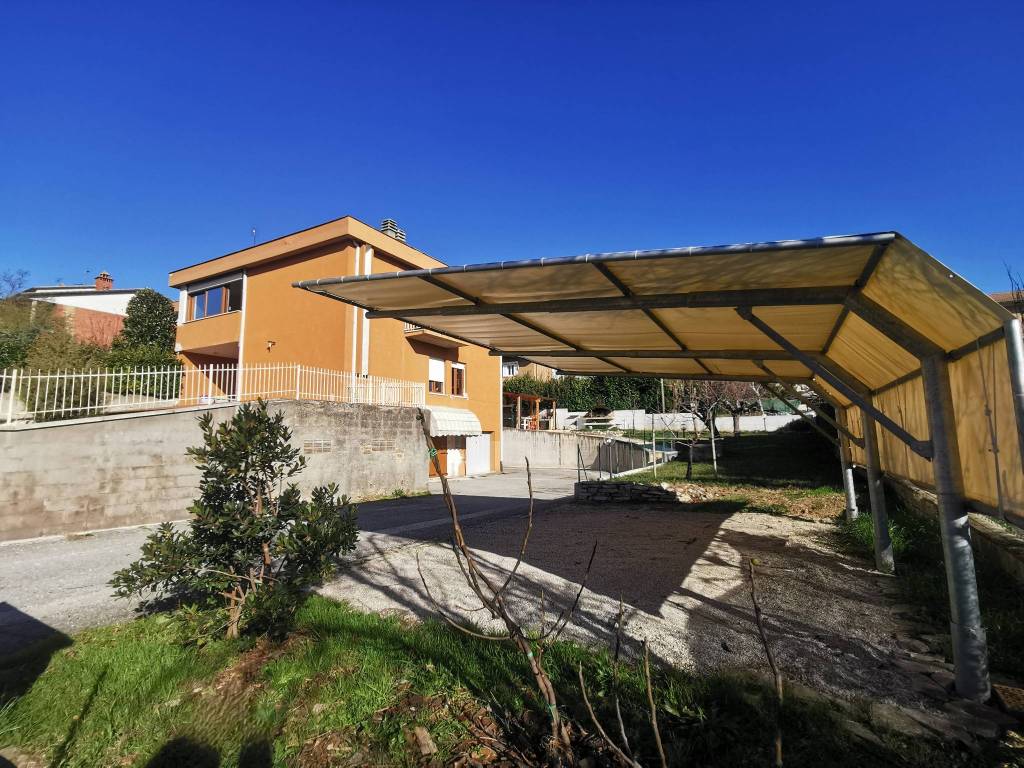 Villa a Umbertide in Via Genova - Foto 3