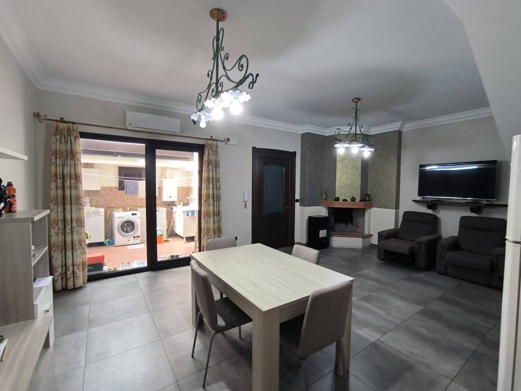 Casa indipendente a Campi salentina in Via Abruzzi, 12 - Foto 5