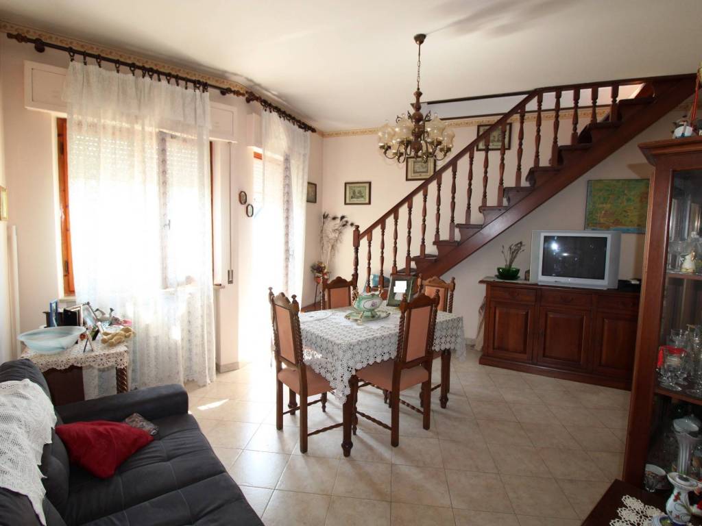 Appartamento a Civitanova marche in Via Puglie, 27 - Foto 2