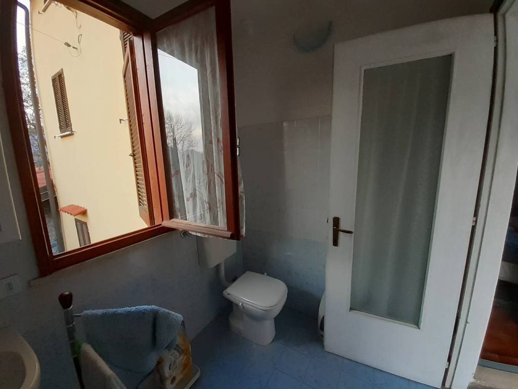 Appartamento a Azzio in Via Roma, 5 - Foto 5