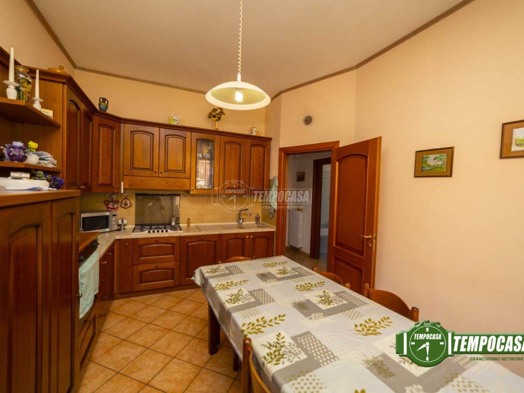 Villa a Castellanza in Via Alessandro Manzoni 14 - Foto 5