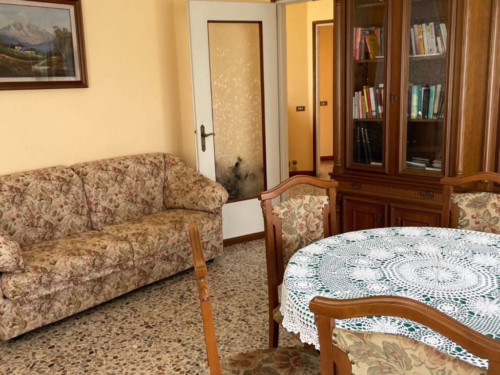 Appartamento a Carenno in Via Rinada, 7 - Foto 3