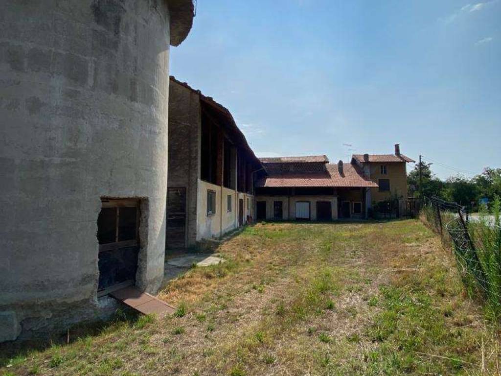 Rustico / casale a Sesto calende in Alla piana - Foto 2