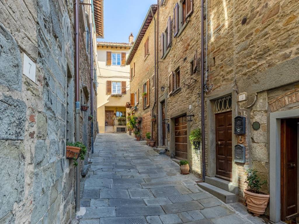 Casa indipendente a Cortona in Vicolo della Rosa - Foto 3