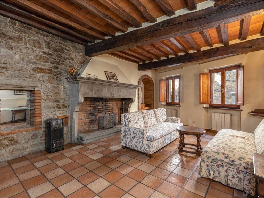 Casa indipendente a Cortona in Vicolo della Rosa - Foto 4