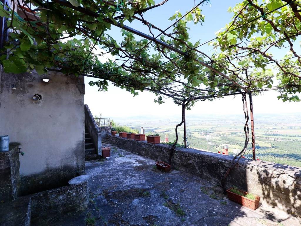 Casa indipendente a Roccastrada in Via Piccolomini - Foto 2