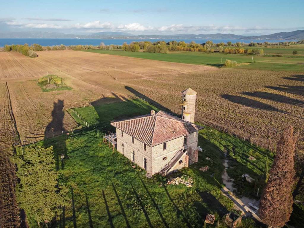 Rustico / casale a Castiglione del lago in Via Belvedere - Foto 4