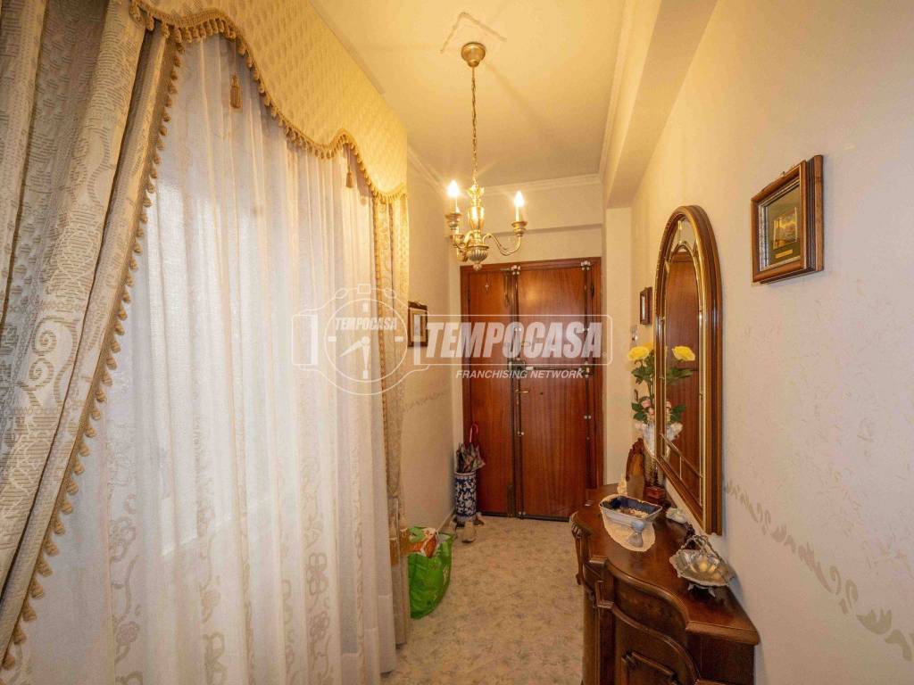 Appartamento a Messina in Strada Statale 114 Orientale Sicula 34 - Foto 5