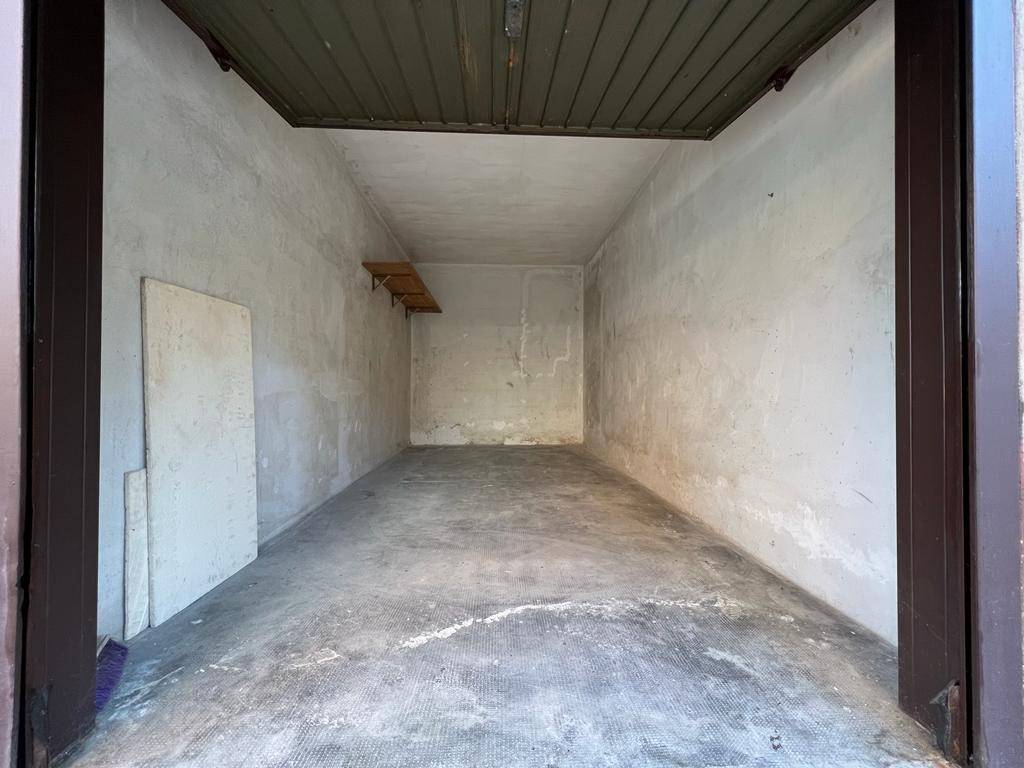 Box / garage a Canale in Via Beppe Fenoglio, 11 - Foto 4