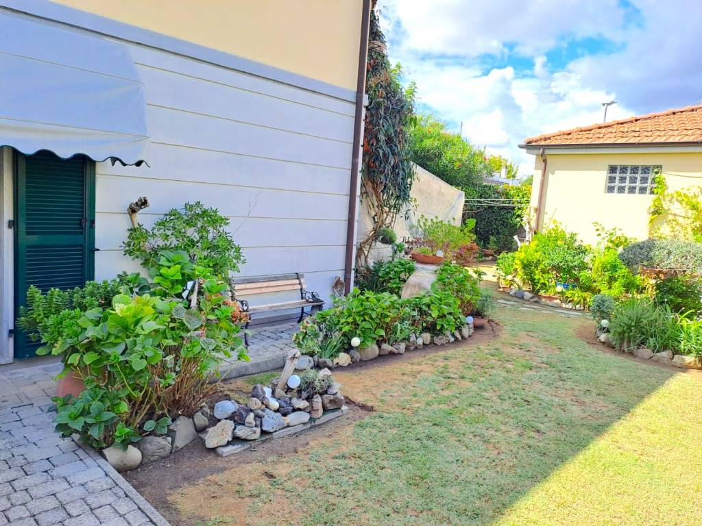 Casa indipendente a Sarzana - Foto 3