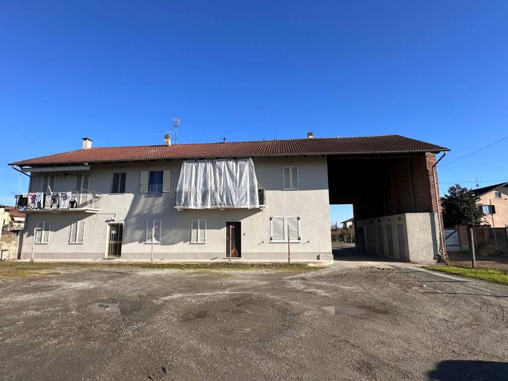Appartamento a Lamporo in Via Giuseppe Garibaldi, 16 - Foto 2