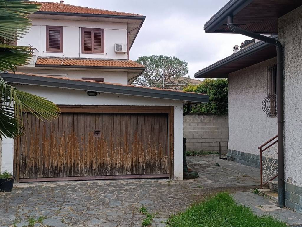Villa a Marnate in Via Martiri della Libertà - Foto 3