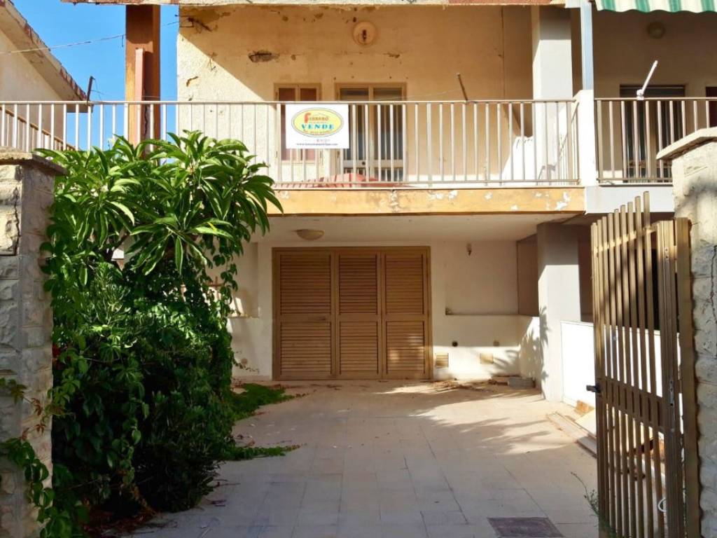 Casa indipendente a Scicli in Via Ferdinando Magellano, 12 - Foto 2
