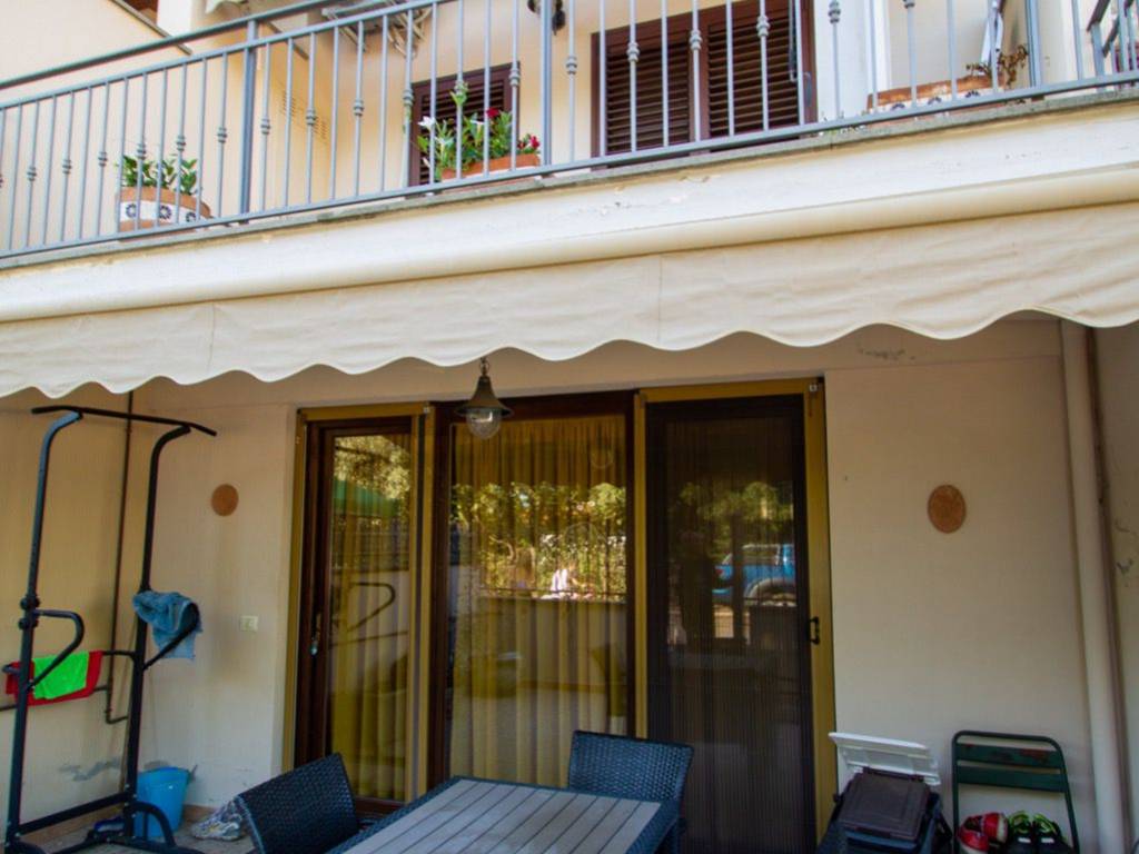 Villetta a schiera a Montalto di castro in Via dei Glicini - Foto 3