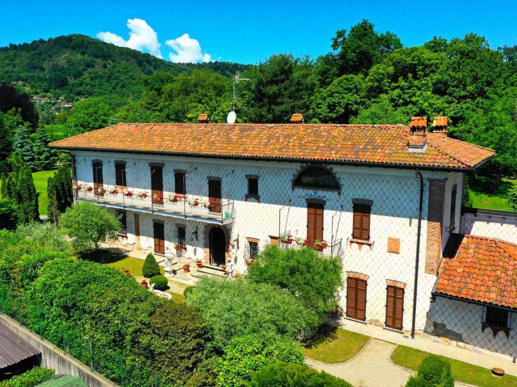 Villa a Comabbio in Via Sotto Campagna - Foto 3